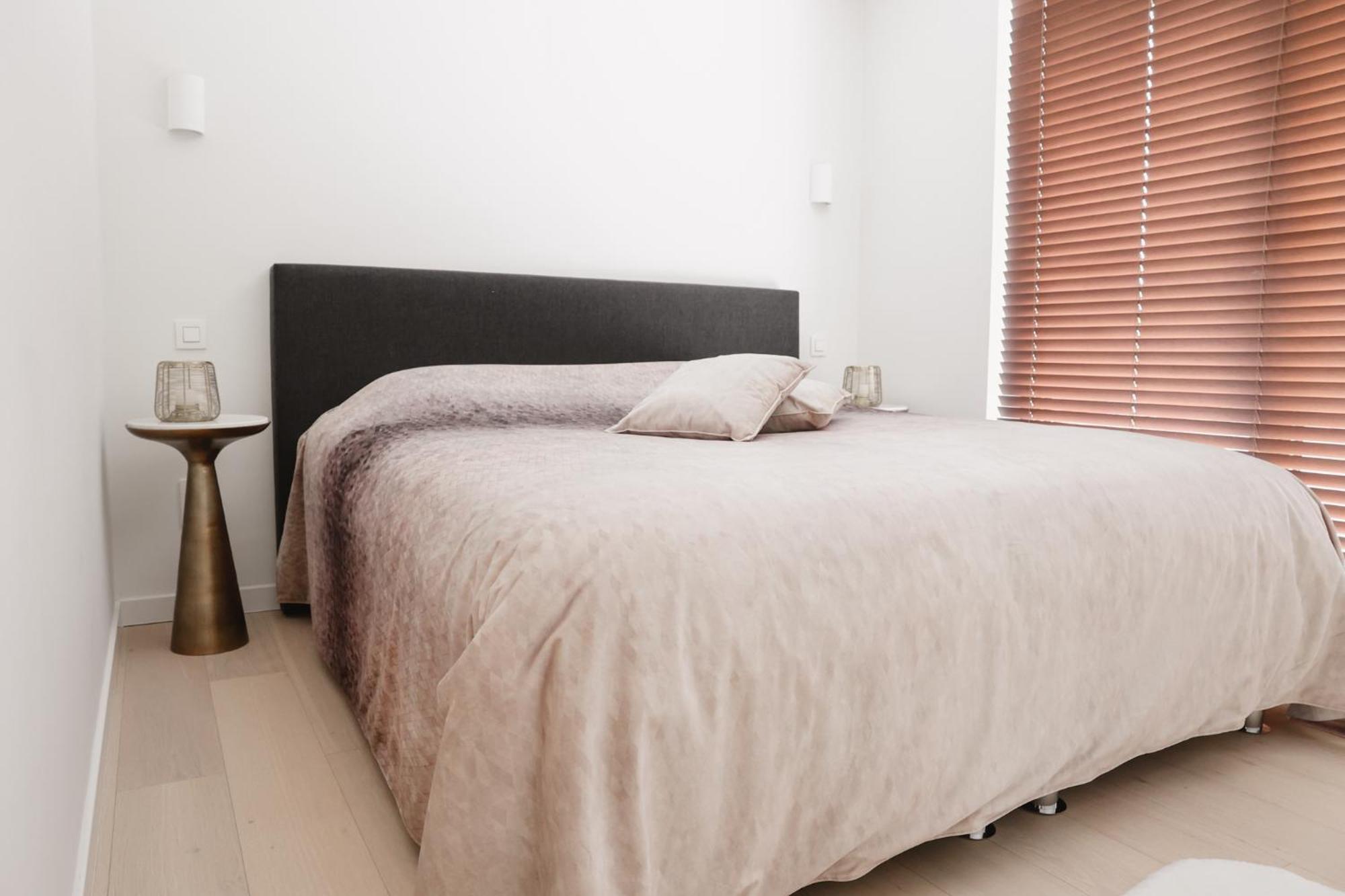 Brand New Apartment Sint-Niklaas Luaran gambar