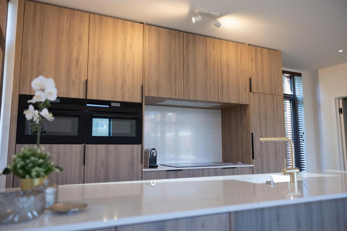 Brand New Apartment Sint-Niklaas Luaran gambar
